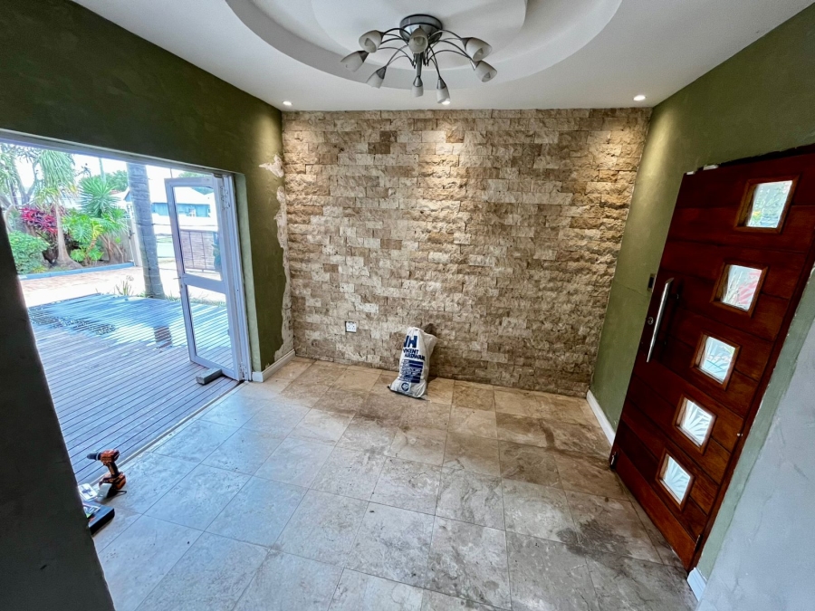 To Let commercial Property for Rent in Vincent Eastern Cape